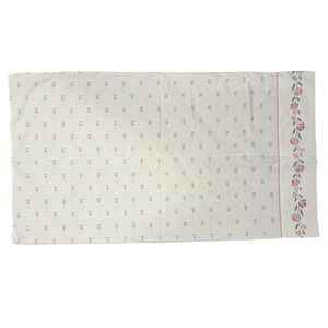VTG JP STEVENS & CO Single Stitched Floral Pillow Case